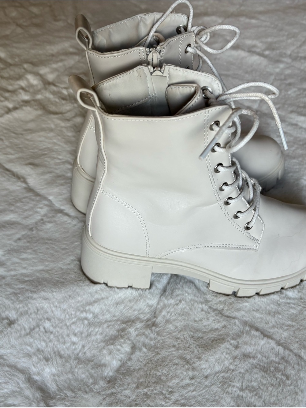 Top Moda Classic Women's Lace-Up Combat Boots in White